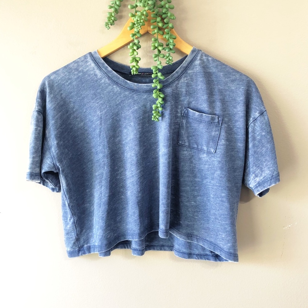 •Brandy Melville• Crop Top